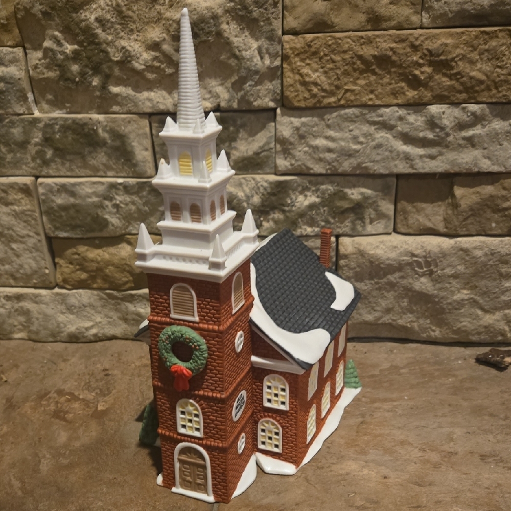 Dept 56 New England Series "Old North Church"